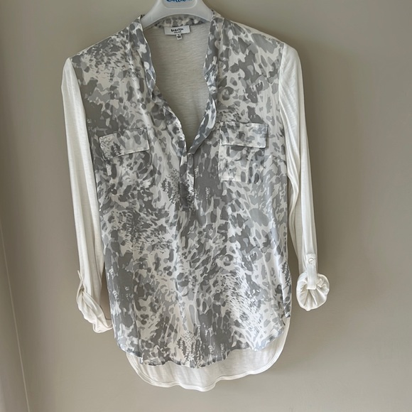 Aritzia Babaton 3/4 length shirt with silk, small - Picture 1 of 5